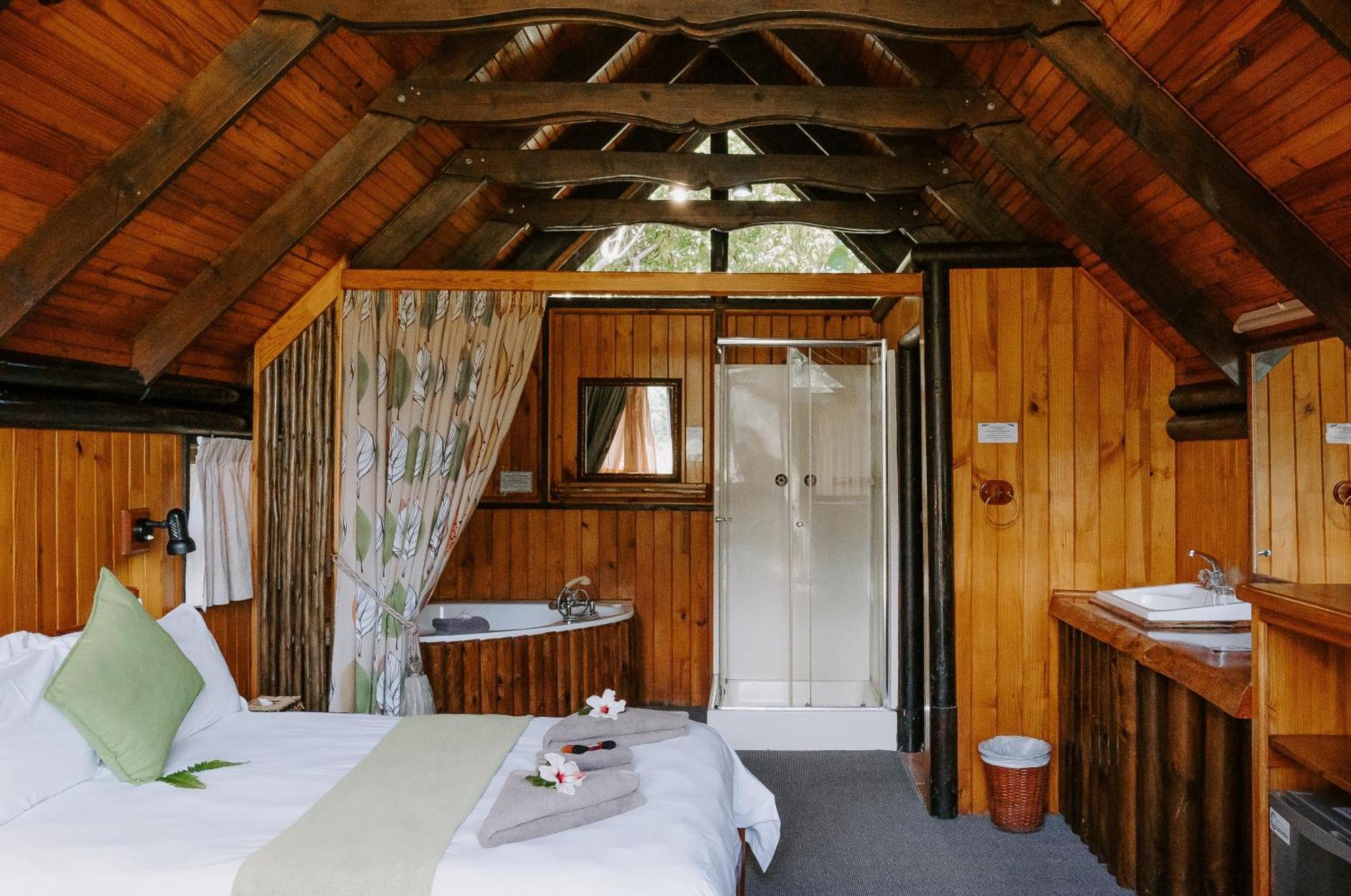 Tsitsikamma Lodge & Spa Stormsrivier Exterior photo